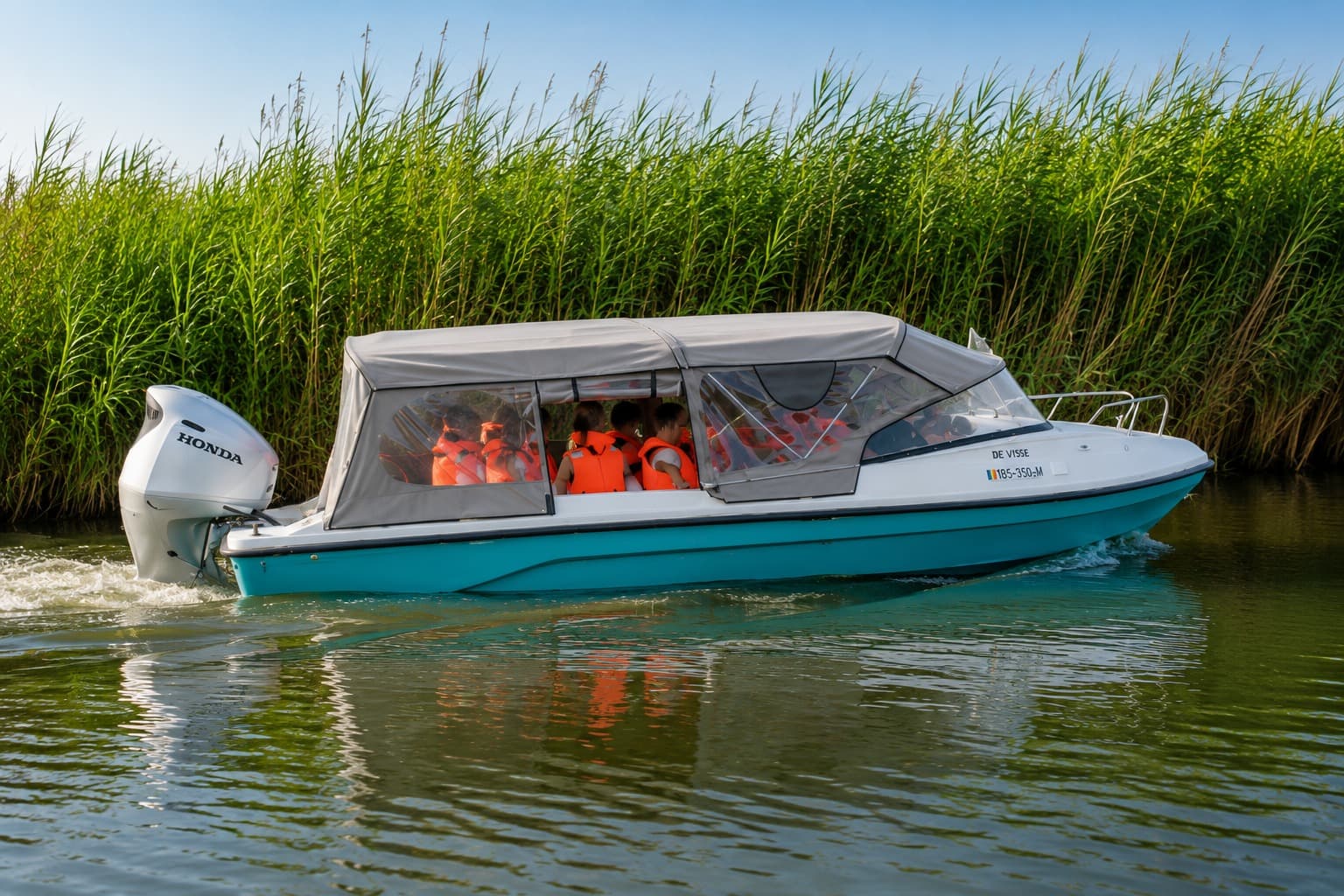Excursie de grup cu Happy Boat